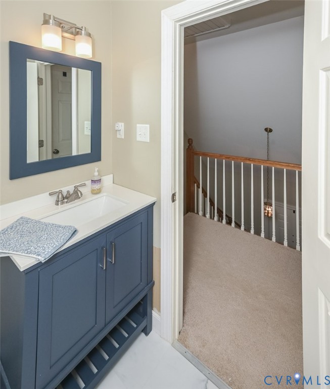 1113 Santa Anna Road Henrico, VA 23229 - Photo 37 of 56 2nd floor bathroom with shower.