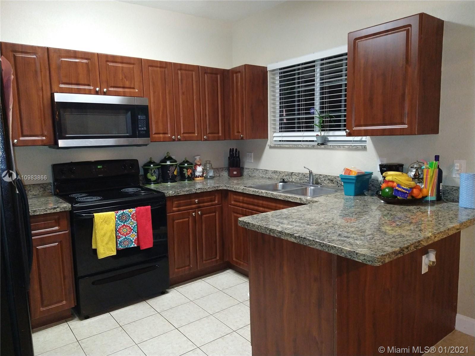 Oasis Homestead, FL 33033 - Photo 5 of 9