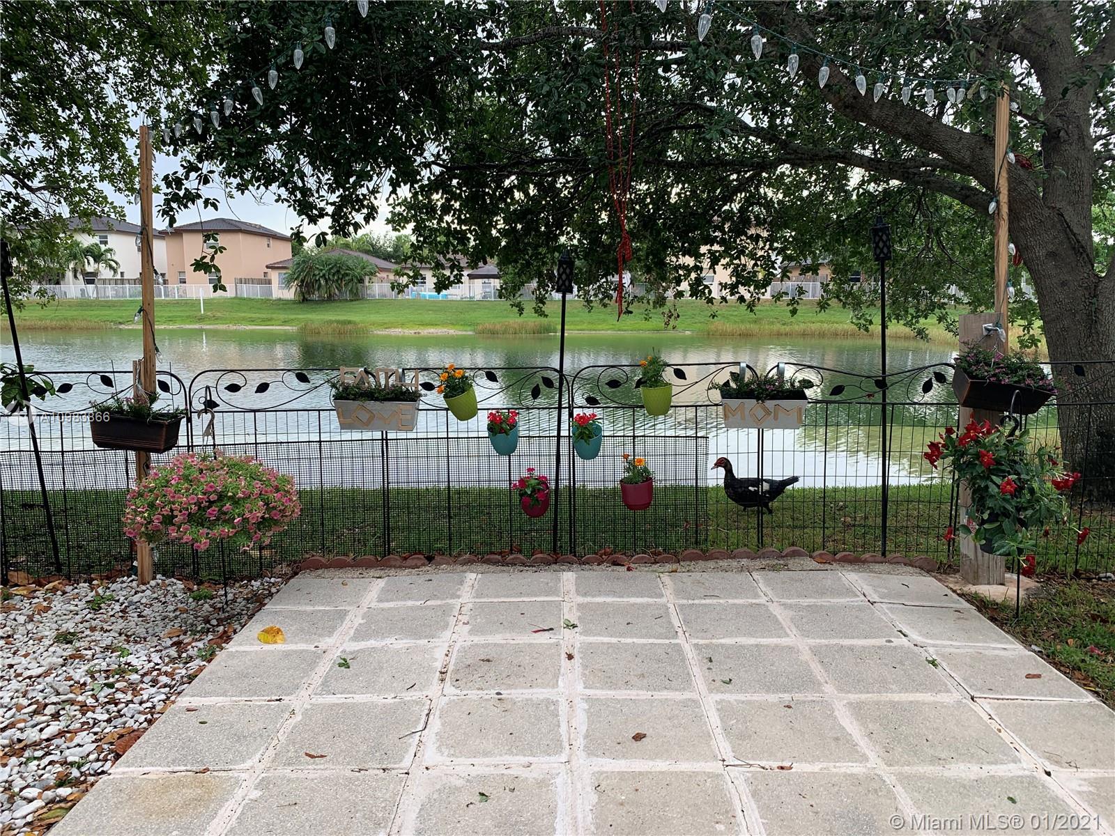 Oasis Homestead, FL 33033 - Photo 6 of 9