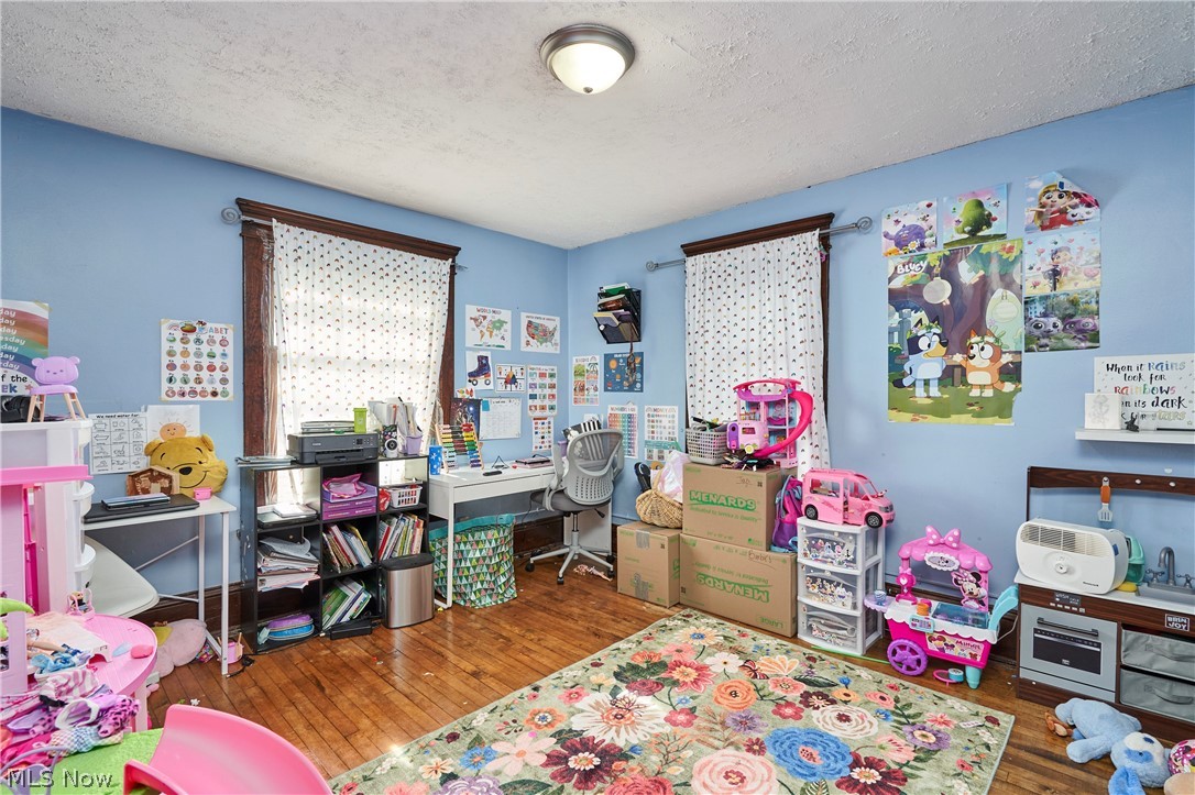 136 Smith Avenue Northwest Canton, OH 44708 - Photo 10 of 19 Game room