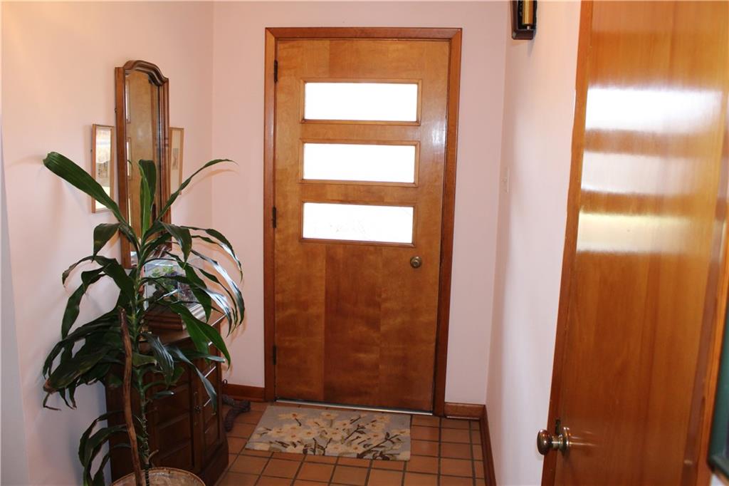 146 Ridgeview Drive Beaver, PA 15009 - Photo 3 of 23 Entryway with Coat Closet