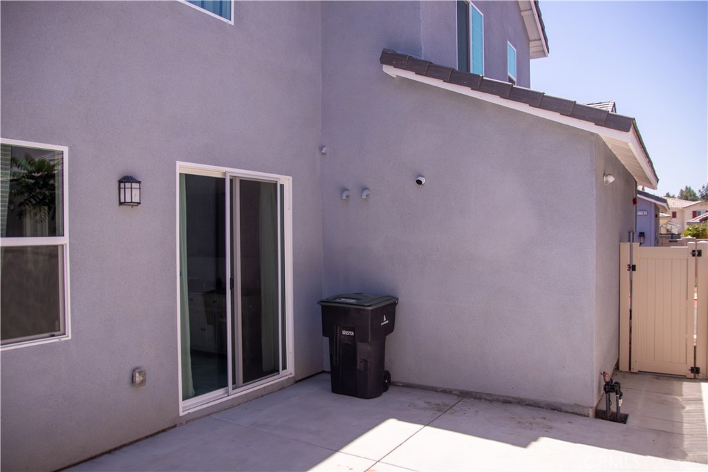1766 Park Place Riverside, CA 92501 - Photo 33 of 37