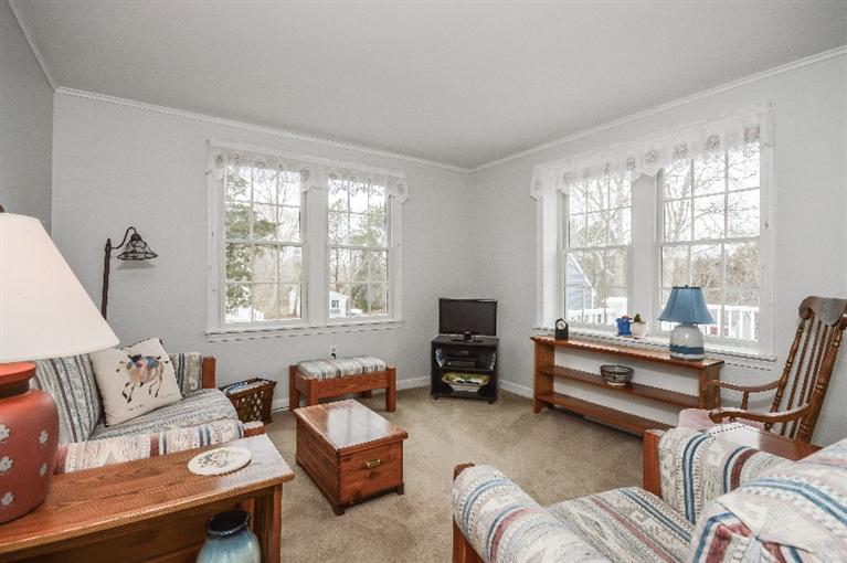 13 Wing Road Pocasset, MA 02559 - Photo 11 of 23 Additional Photo