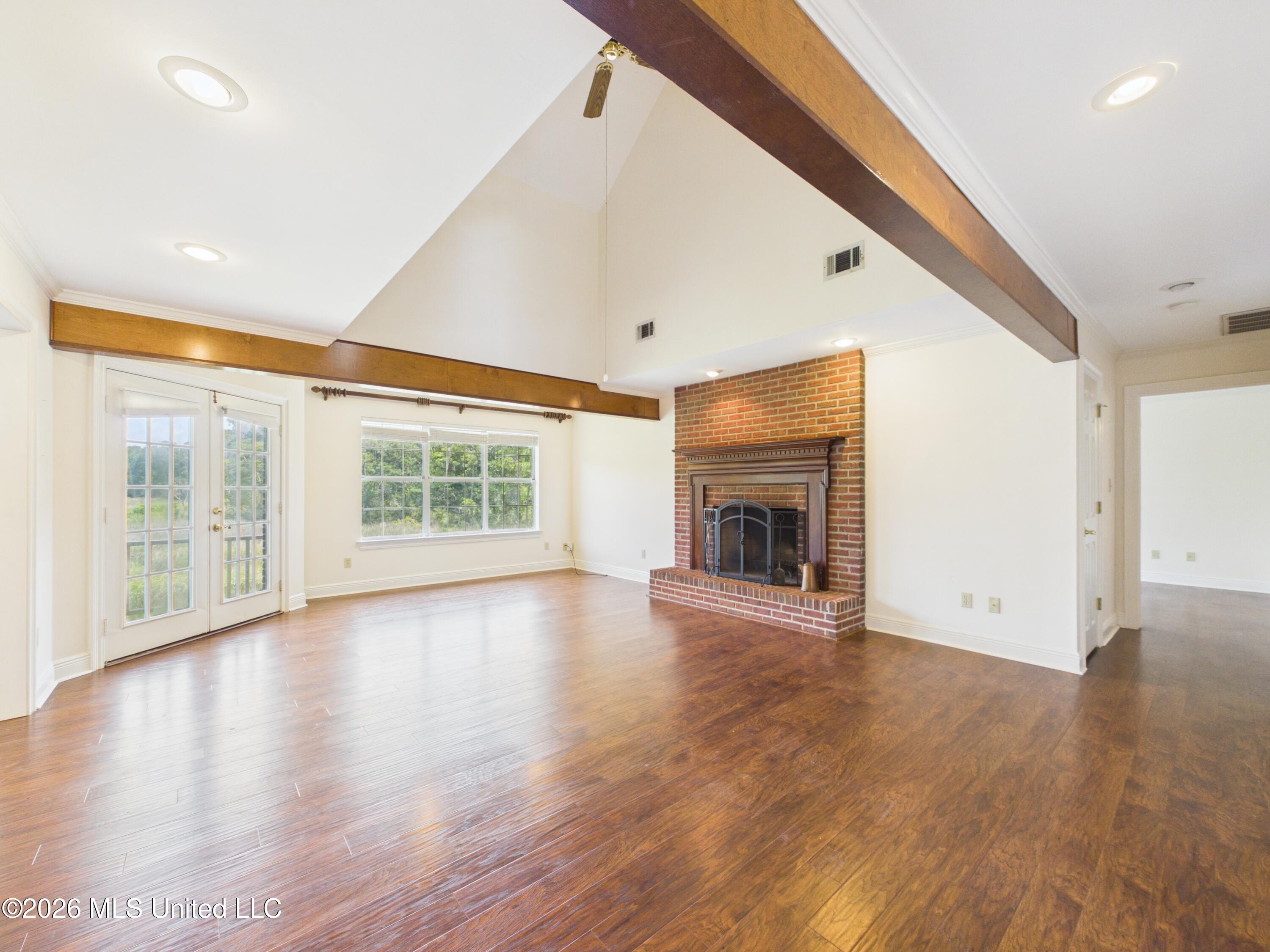 1068 Conley Circle Ocean Springs, MS 39564 - Photo 4 of 41 CAM04449G0-PR0046-STILL016