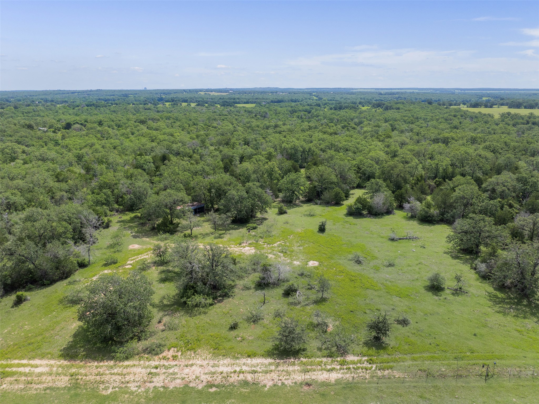 459 County Road 459 Road Thorndale, TX 76577 - Photo 29 of 35 a view of a field with an ocean