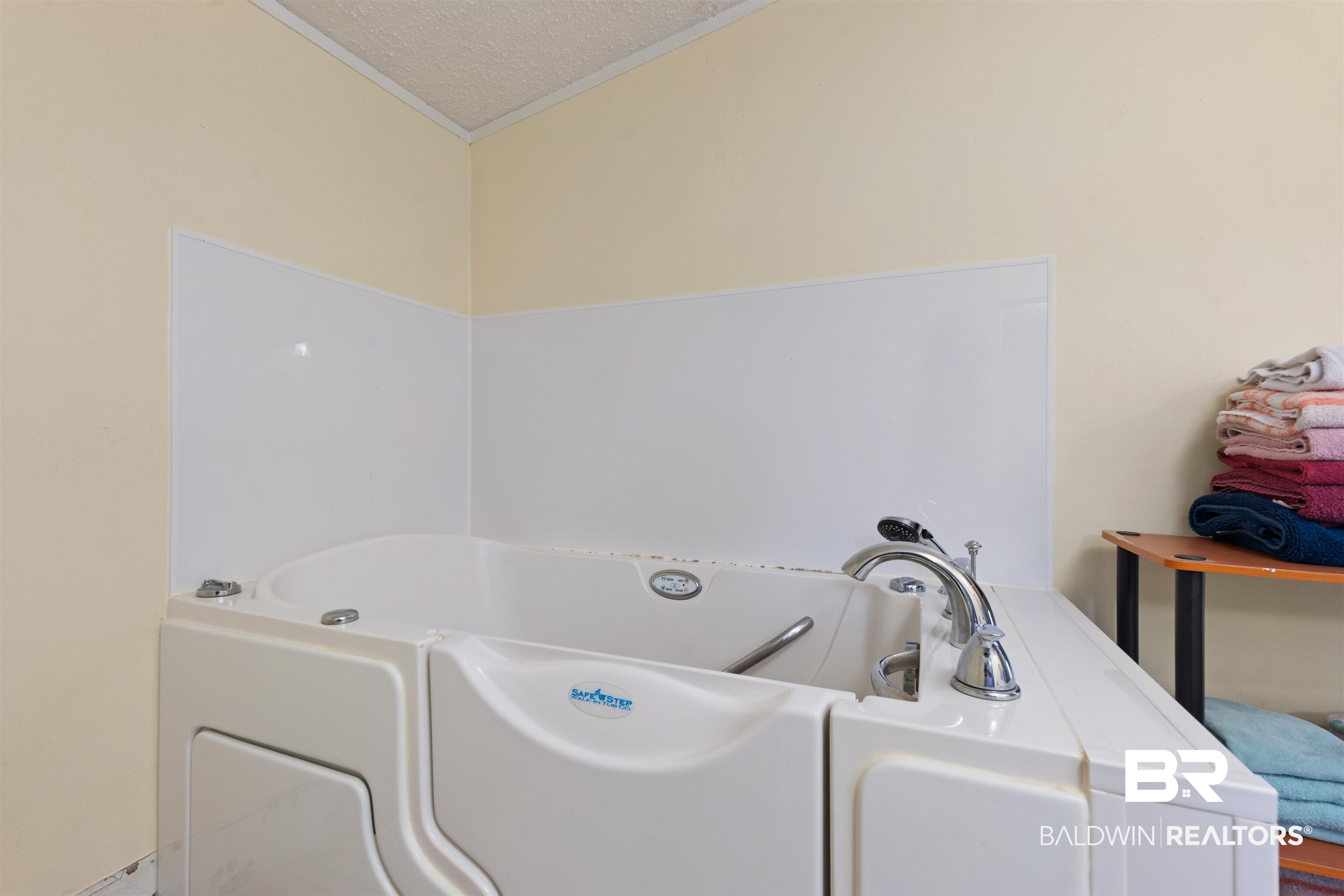 5040 Gaynor Road Eight Mile, AL 36613 - Photo 18 of 27