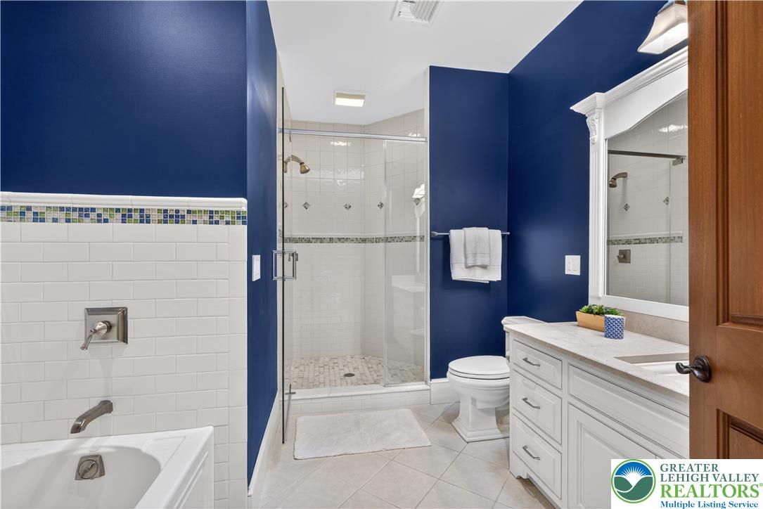 1731 Red Hawk Way Bethlehem, PA 18015 - Photo 51 of 85
