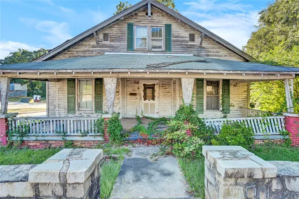 $119,900 | 220 Hampton Avenue, Pickens, SC 29671