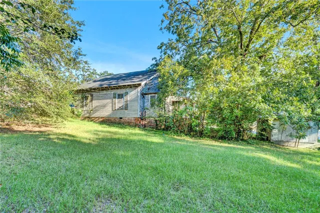 $119,900 | 220 Hampton Avenue, Pickens, SC 29671