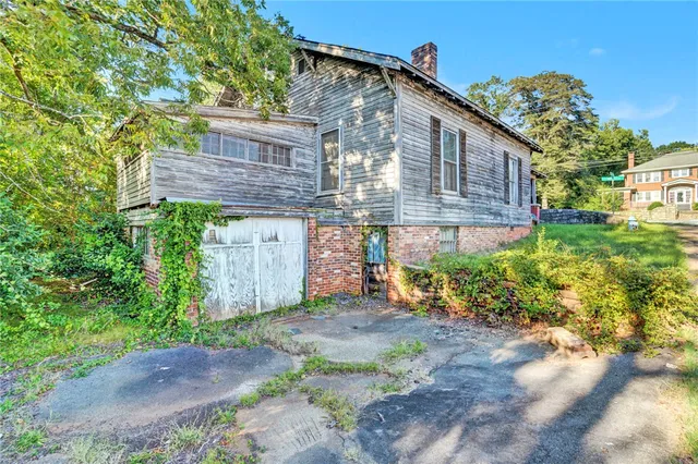 $119,900 | 220 Hampton Avenue, Pickens, SC 29671