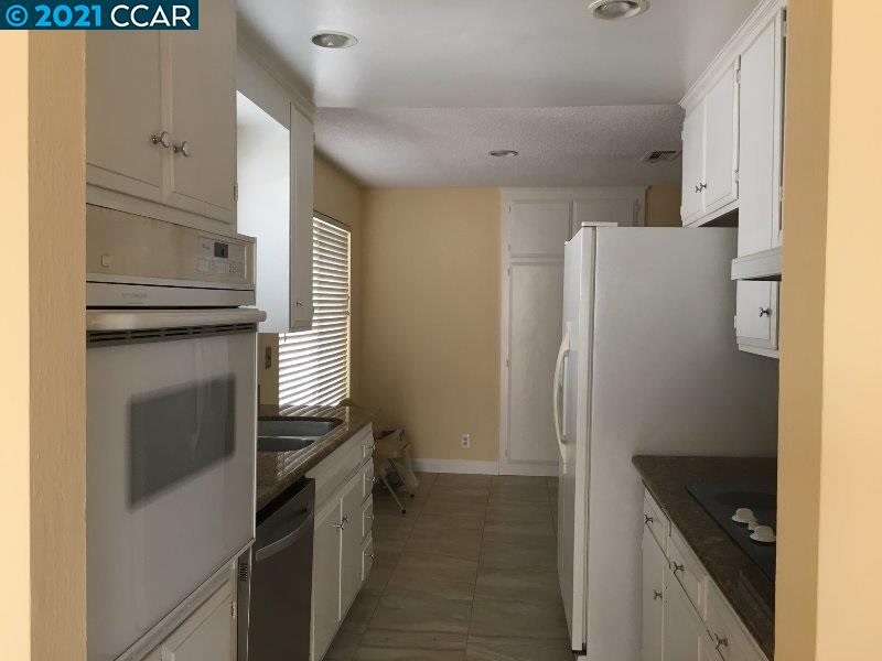 7182 Burton Street Dublin, CA 94568 - Photo 5 of 9