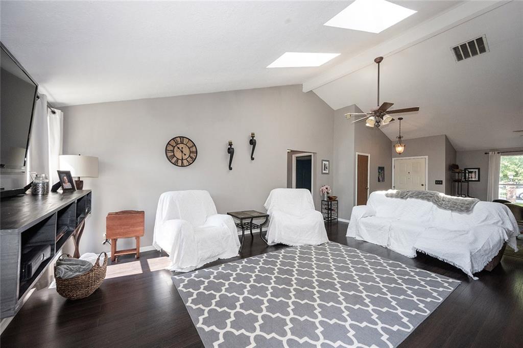 8511 Castle Ridge Lane Indianapolis, IN 46256 - Photo 13 of 41 Gallery Image 13