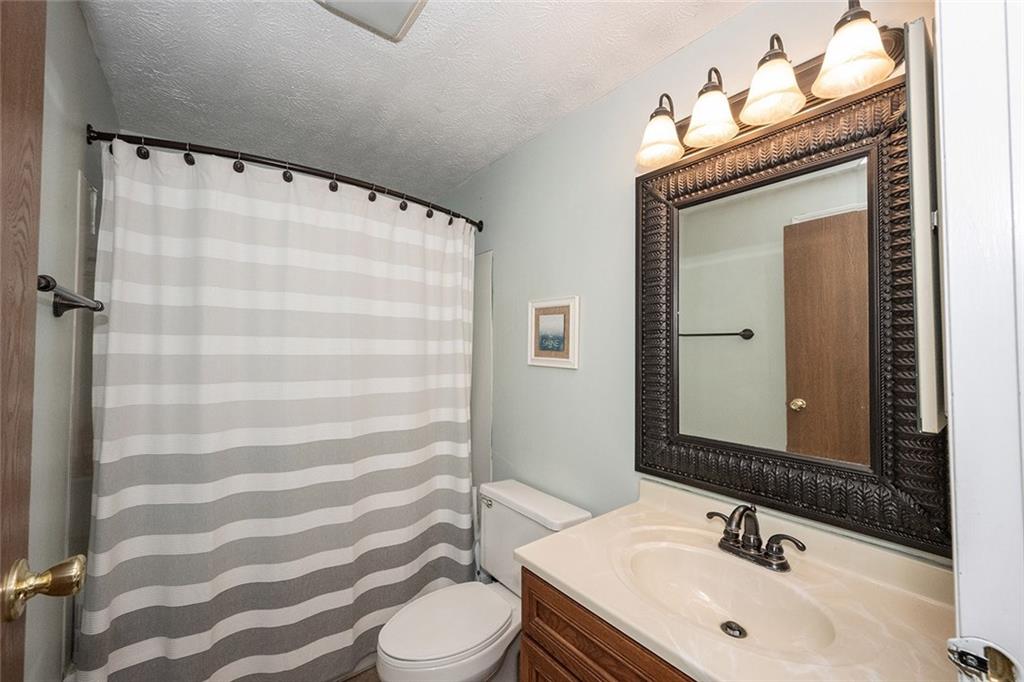8511 Castle Ridge Lane Indianapolis, IN 46256 - Photo 32 of 41 Gallery Image 32