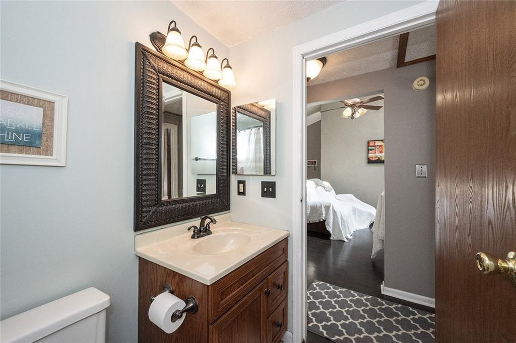 8511 Castle Ridge Lane Indianapolis, IN 46256 - Photo 33 of 41 Gallery Image 33