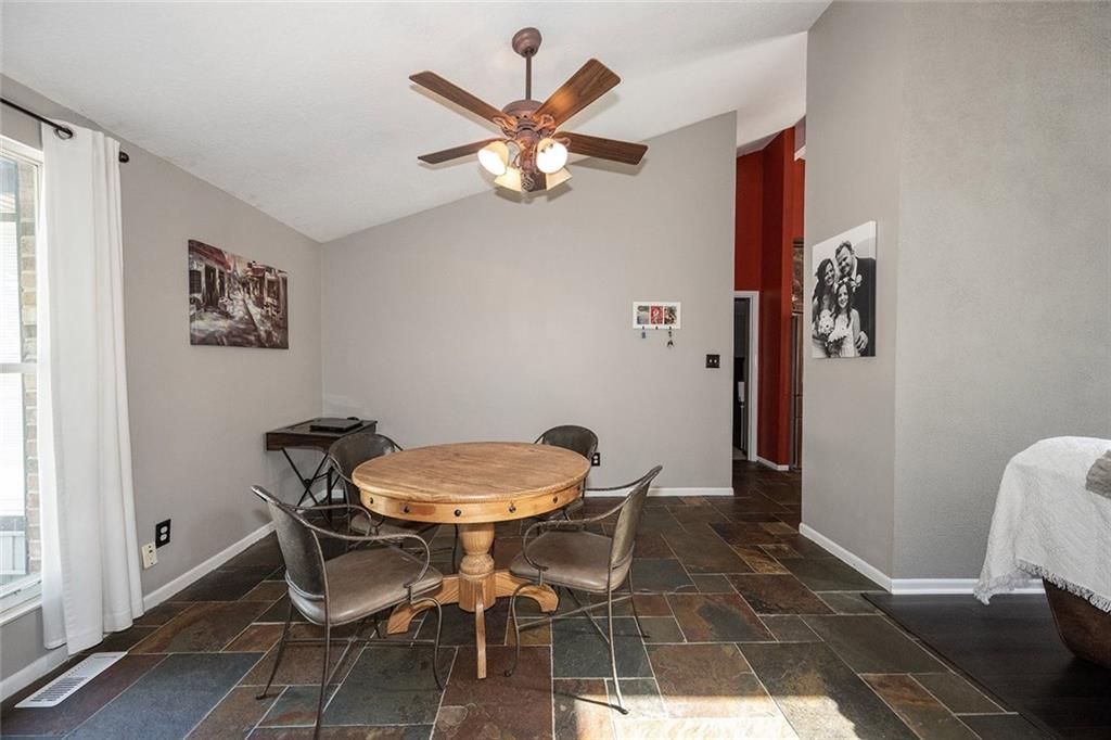 8511 Castle Ridge Lane Indianapolis, IN 46256 - Photo 7 of 41 Gallery Image 7