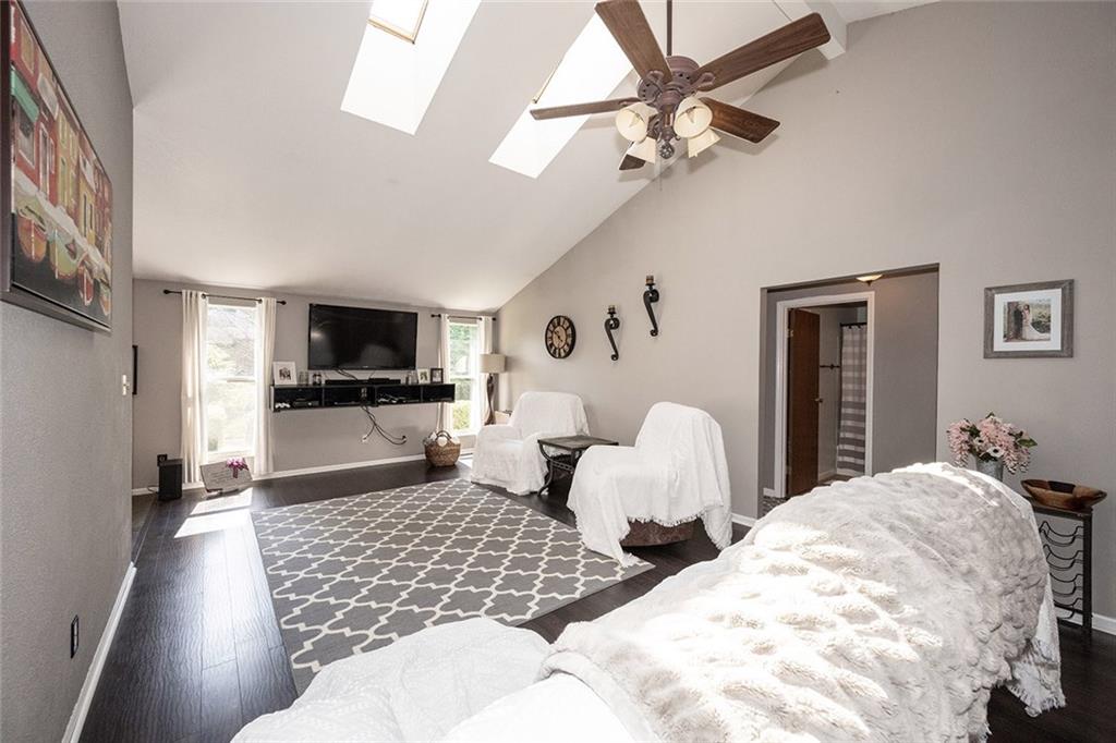 8511 Castle Ridge Lane Indianapolis, IN 46256 - Photo 10 of 41 Gallery Image 10
