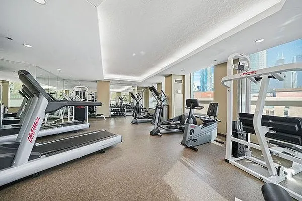 $3,450 | 600 North Kingsbury Street, Unit 1811, Chicago, IL 60654