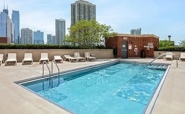 $3,450 | 600 North Kingsbury Street, Unit 1811, Chicago, IL 60654