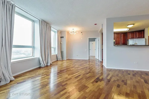 $3,450 | 600 North Kingsbury Street, Unit 1811, Chicago, IL 60654