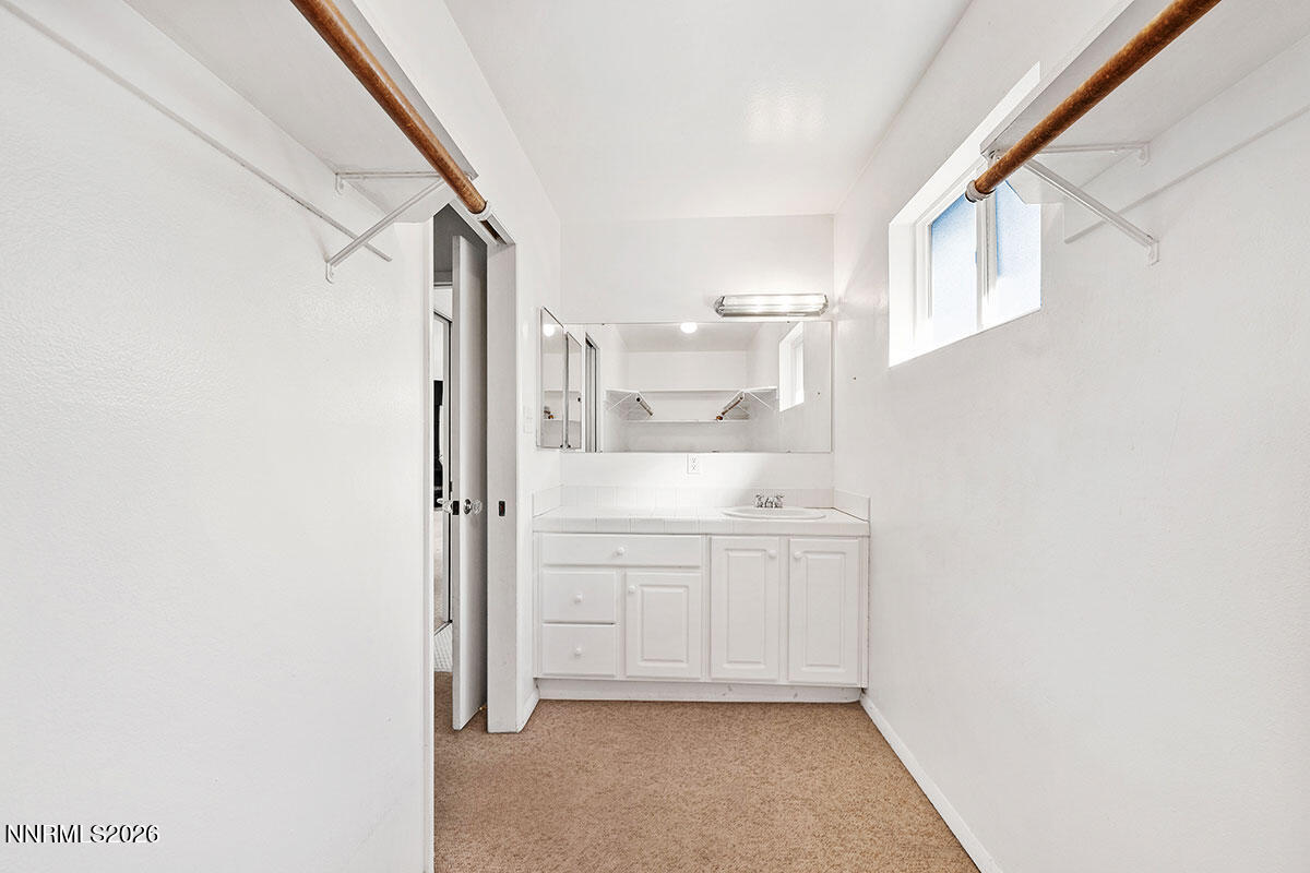 3325 Susileen Drive Reno, NV 89509 - Photo 18 of 28 Susileen Master Closet