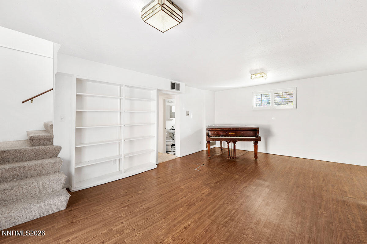 3325 Susileen Drive Reno, NV 89509 - Photo 23 of 28 Susileen Downstairs 3