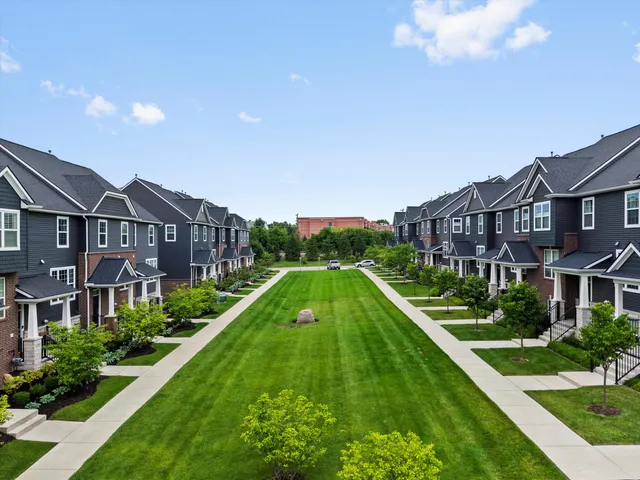 $499,900 | 202 North Sydney Court, Plymouth, MI 48170