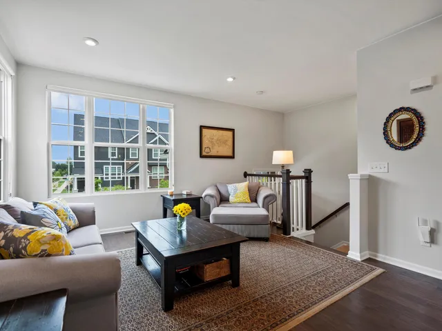 $499,900 | 202 North Sydney Court, Plymouth, MI 48170