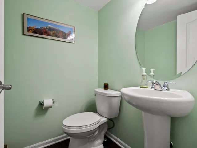 $499,900 | 202 North Sydney Court, Plymouth, MI 48170