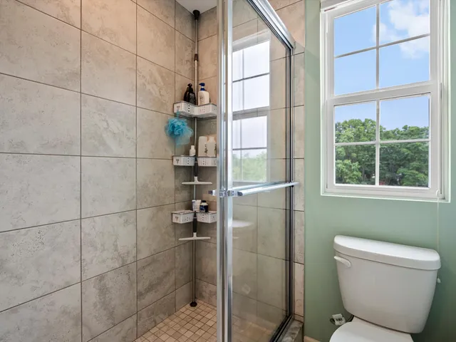 $499,900 | 202 North Sydney Court, Plymouth, MI 48170