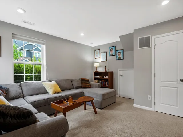 $499,900 | 202 North Sydney Court, Plymouth, MI 48170