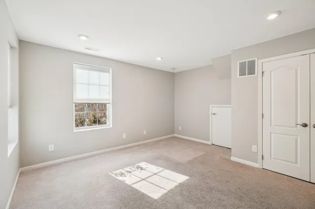 $499,900 | 202 North Sydney Court, Plymouth, MI 48170