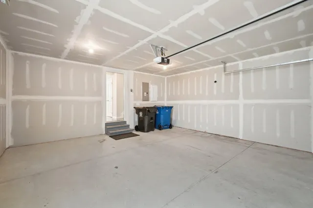 $499,900 | 202 North Sydney Court, Plymouth, MI 48170