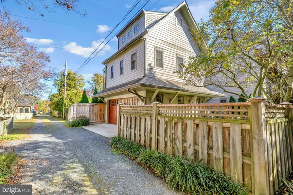 $2,538,000 | 203 East Chew Avenue, St. Michaels, MD 21663