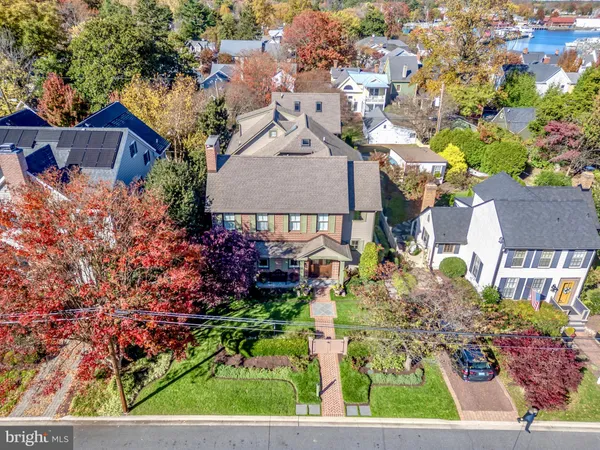 $2,538,000 | 203 East Chew Avenue, St. Michaels, MD 21663