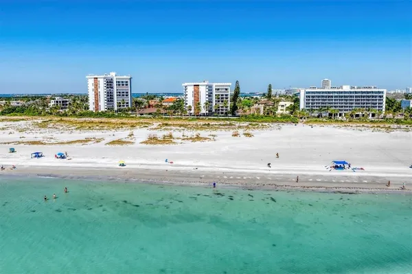 $6,500 | 500 South Washington Drive, Unit 5A, Sarasota, FL 34236