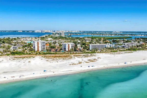 $6,500 | 500 South Washington Drive, Unit 5A, Sarasota, FL 34236