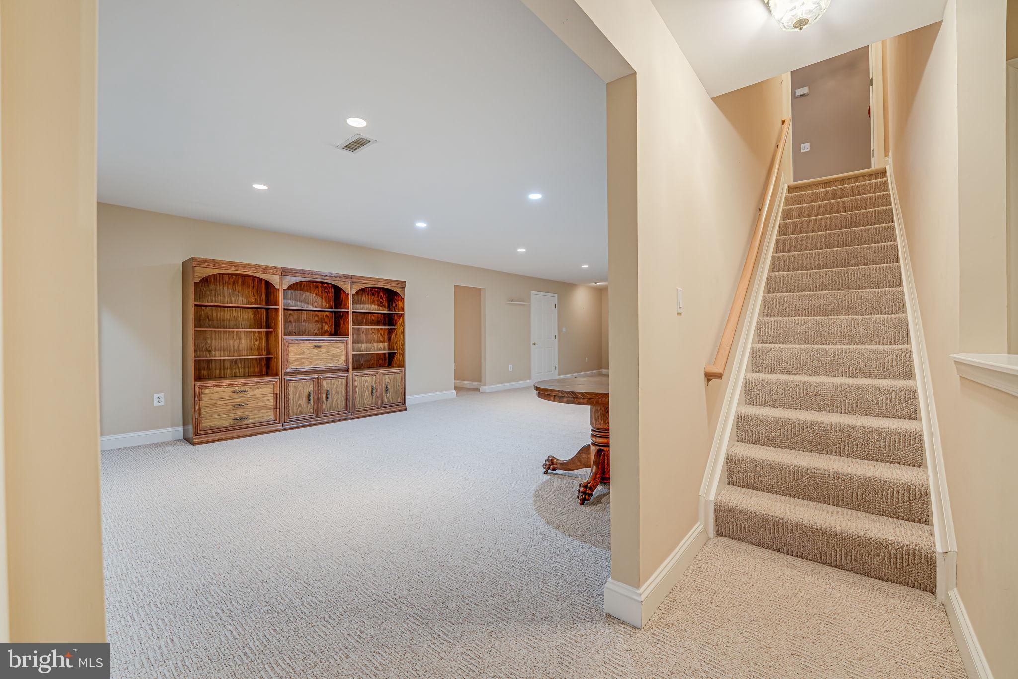 6717 Buglecall Place Gainesville, VA 20155 - Photo 25 of 44 Stairs leading to Finished Lower Level