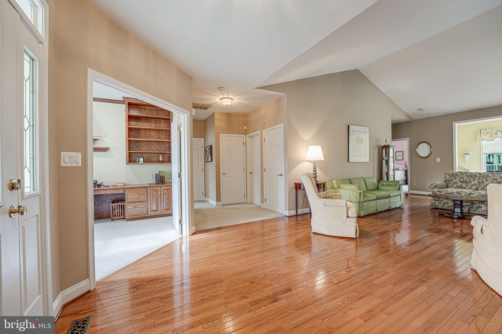 6717 Buglecall Place Gainesville, VA 20155 - Photo 42 of 44 Beautifully Kept Hardwood Flooring