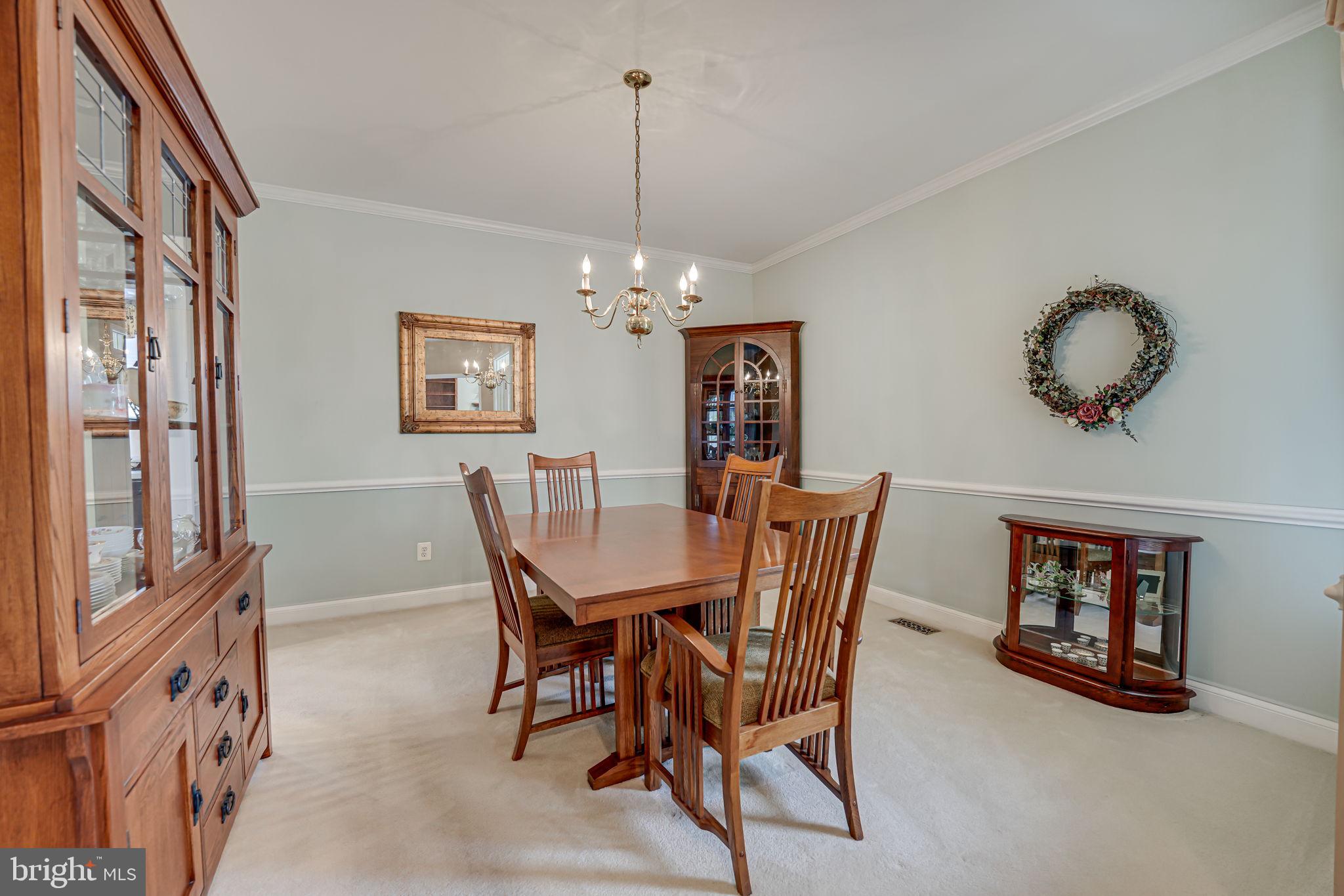 6717 Buglecall Place Gainesville, VA 20155 - Photo 7 of 44 Large Dining Room