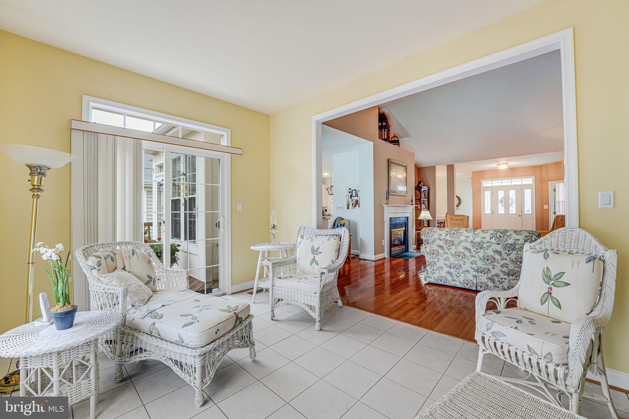 6717 Buglecall Place Gainesville, VA 20155 - Photo 10 of 44 Additional View of Sun Room