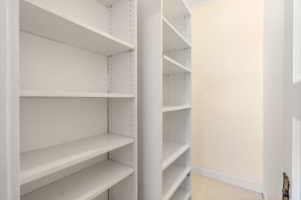 384 Riverway, Unit 5 Boston, MA 02115 - Photo 14 of 20 a view of an empty walk in closet