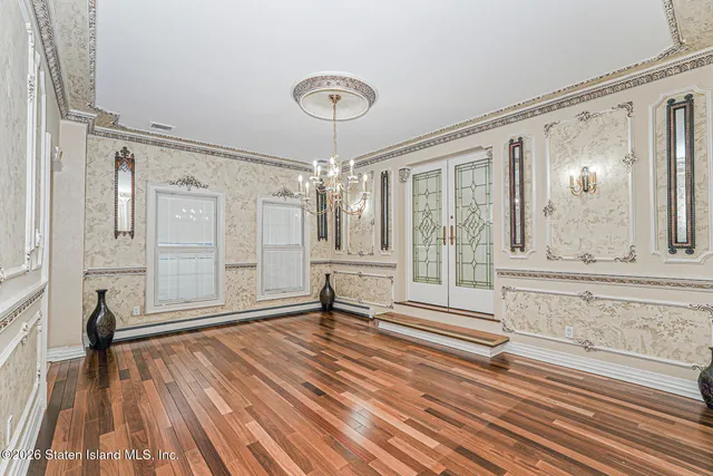 $1,699,000 | 195 Vail Avenue | Prince's Bay