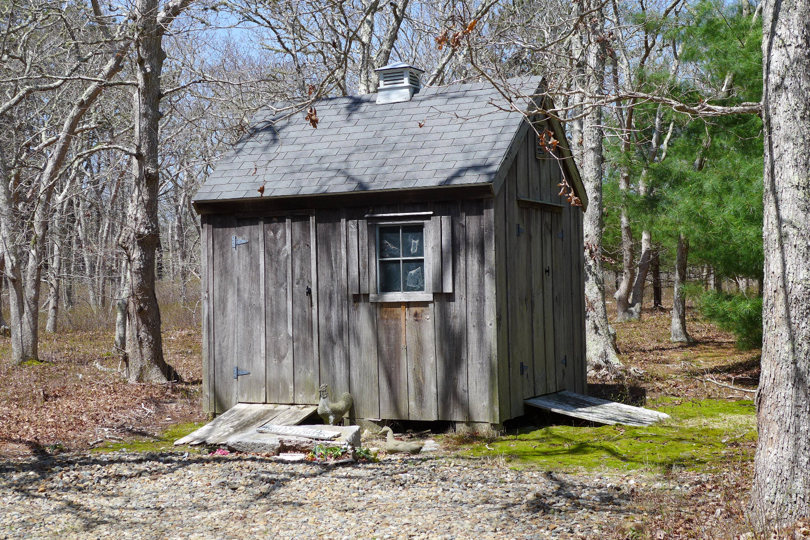 18 Post Oak Road Chilmark, MA 02535 - Photo 11 of 12 Gallery Image 11