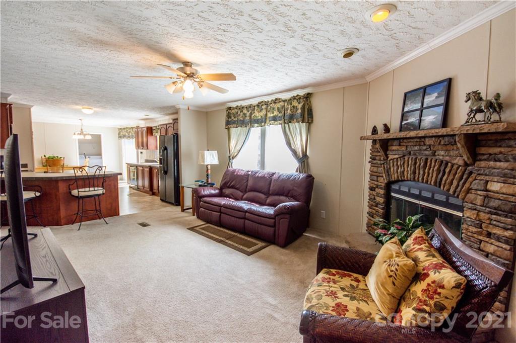 1043 Union Grove Road Harmony, NC 28634 - Photo 14 of 28 Gallery Image 14