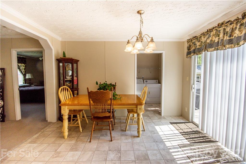 1043 Union Grove Road Harmony, NC 28634 - Photo 6 of 28 Gallery Image 6