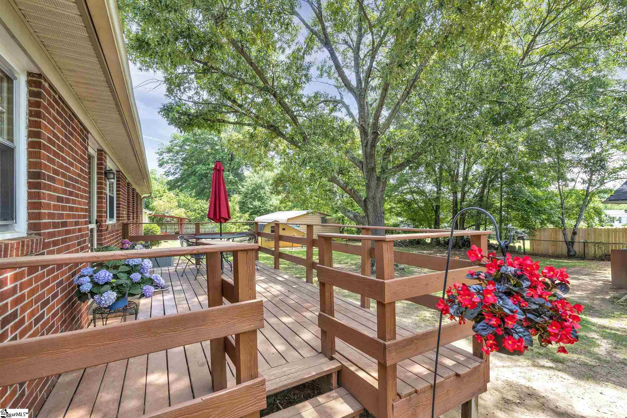 202 Vine Hill Road Greenville, SC 29607 - Photo 15 of 17