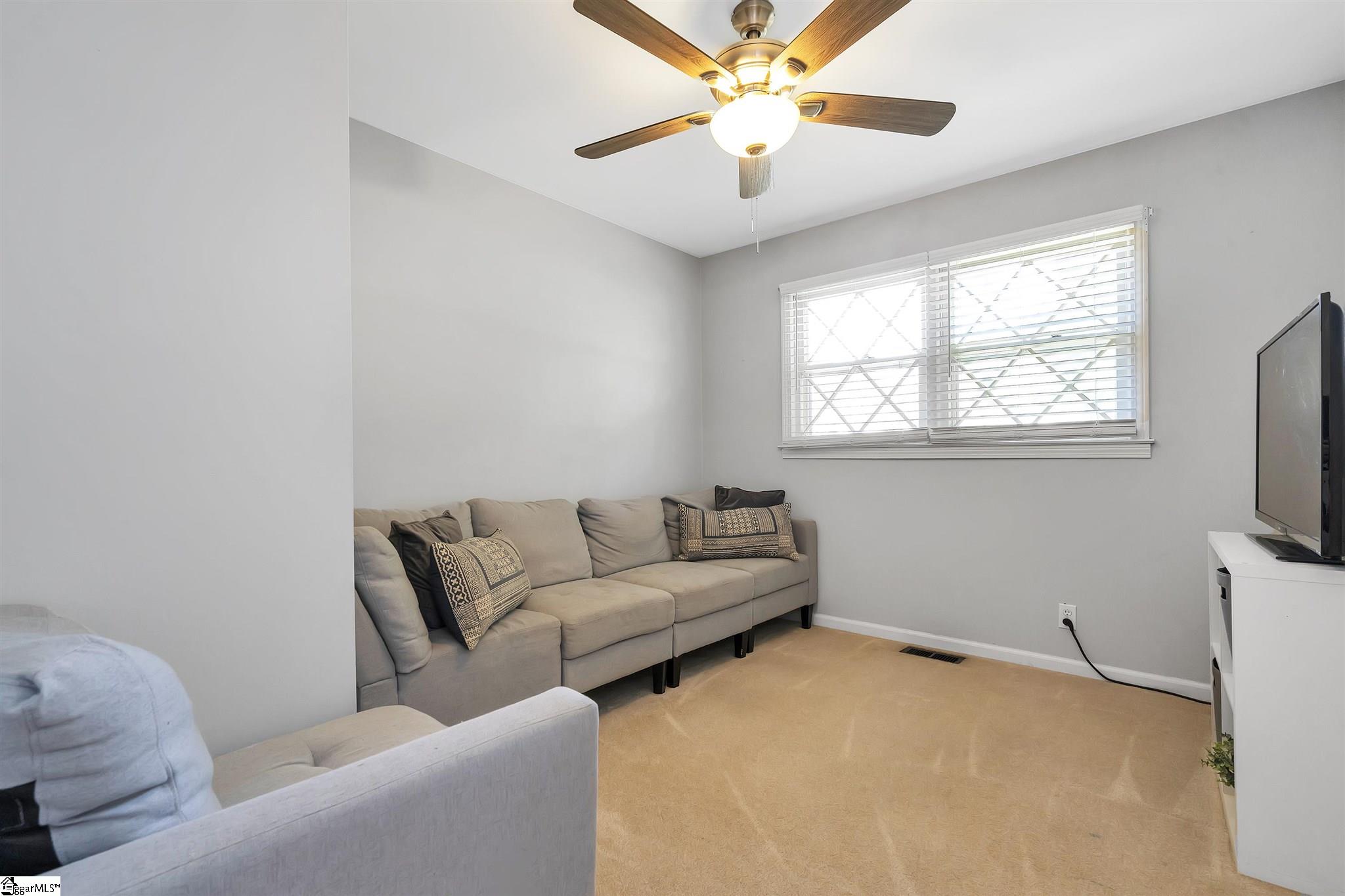 202 Vine Hill Road Greenville, SC 29607 - Photo 7 of 17