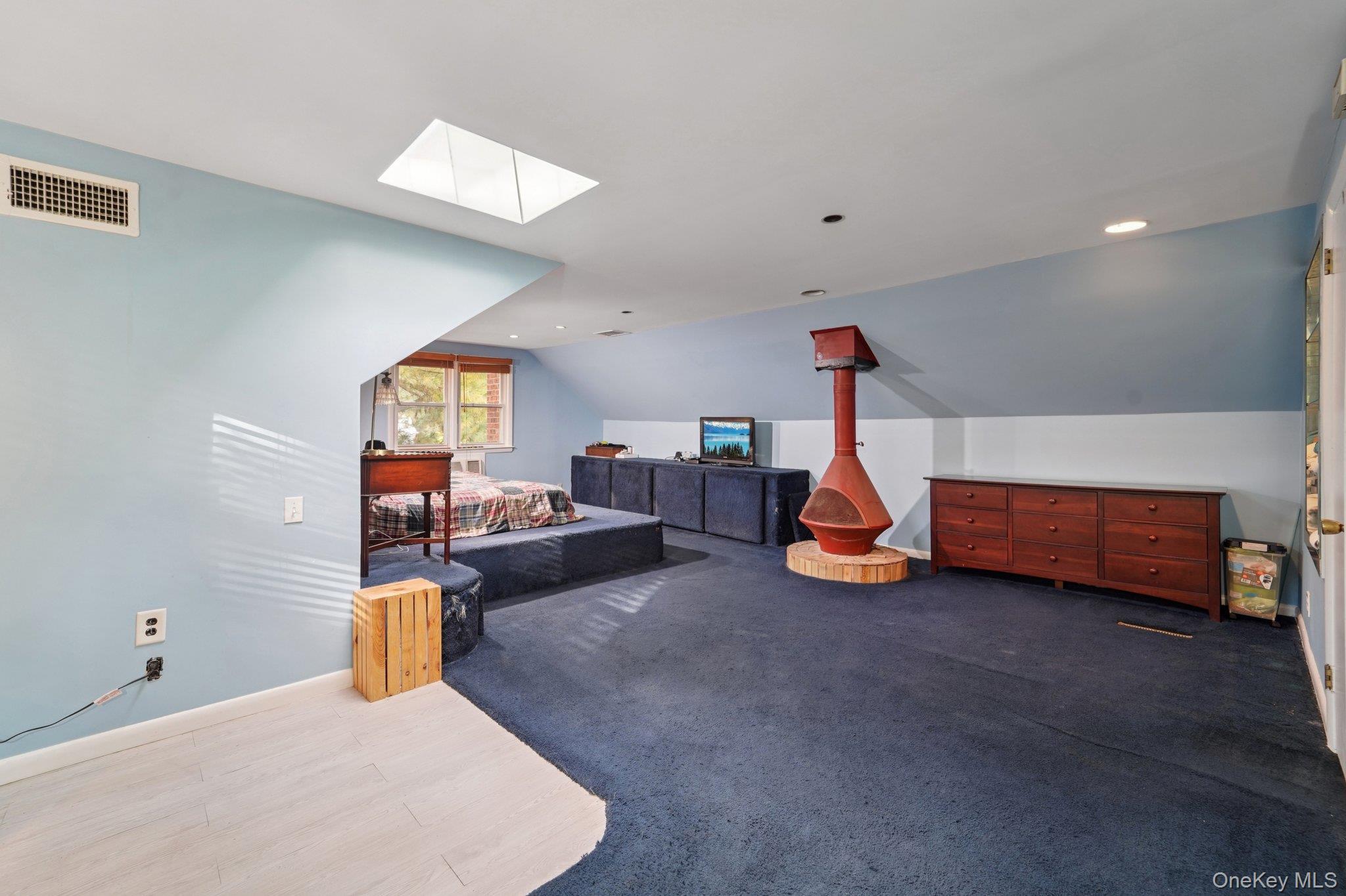 24 Pamela Lane New Rochelle, NY 10804 - Photo 21 of 34 a children room with toys and a wooden floor