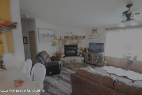 $780,000 | 10 Foothill Boulevard, Alpine, WY 83128