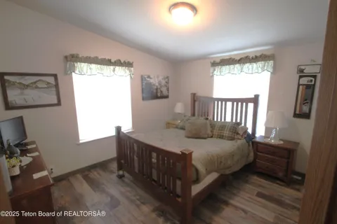 $780,000 | 10 Foothill Boulevard, Alpine, WY 83128